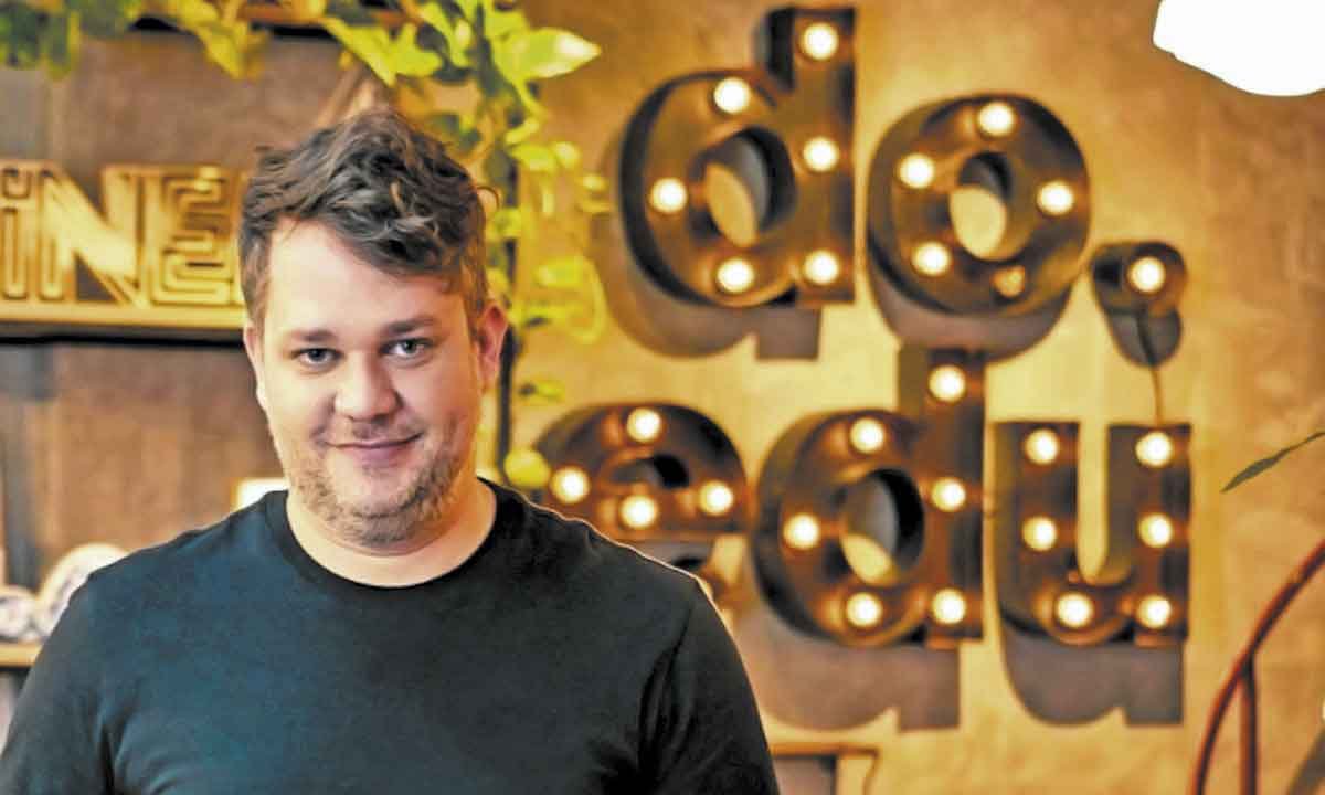 Pioneiro, influencer referência em decoração abre loja física em Lourdes - fred viana/divulgação