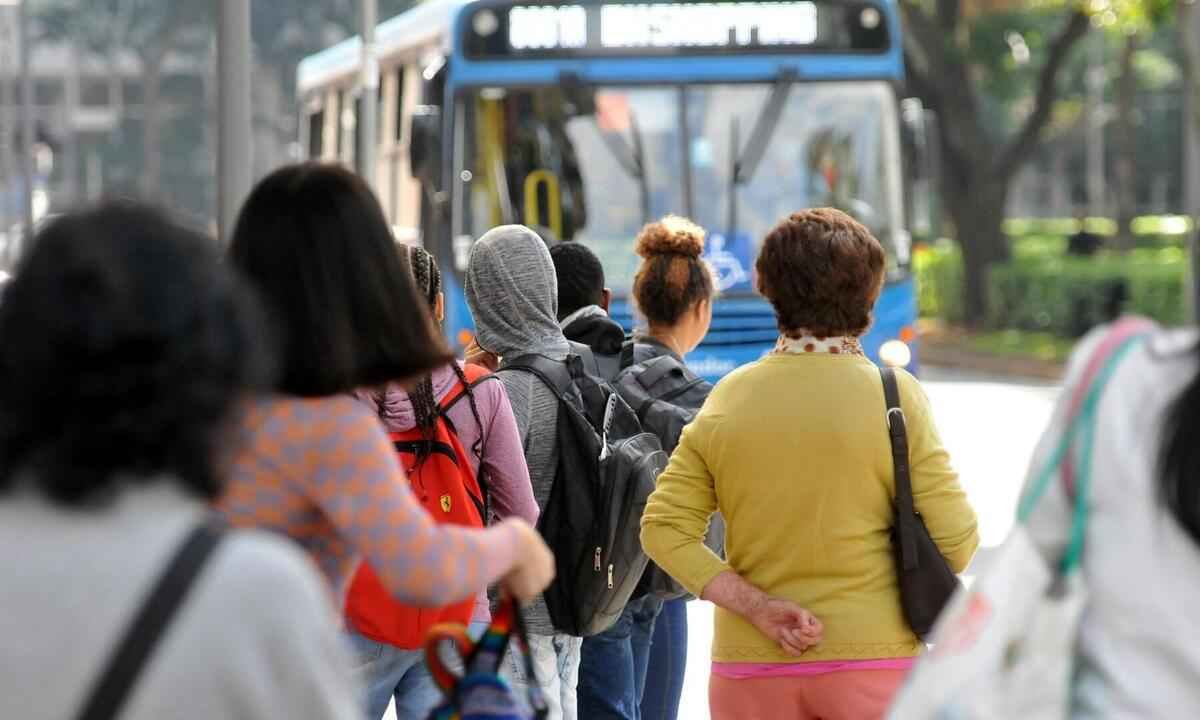 Projeto de subsídio aos ônibus de BH é finalizado e vai à Câmara na terça - Gladyston Rodrigues/EM/D.A Press