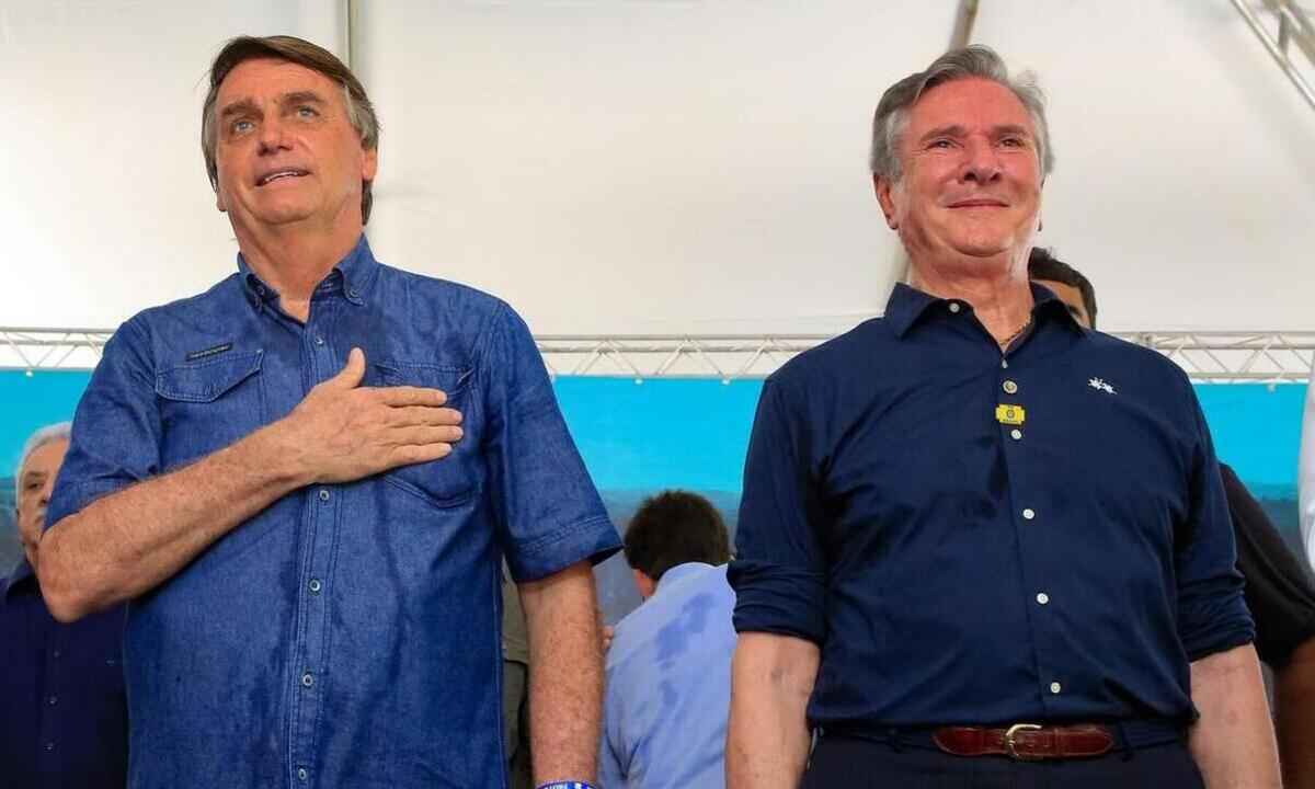 Bolsonaro viaja para Sergipe e tem Fernando Collor como cabo eleitoral - ANDERSON RIEDEL/PR