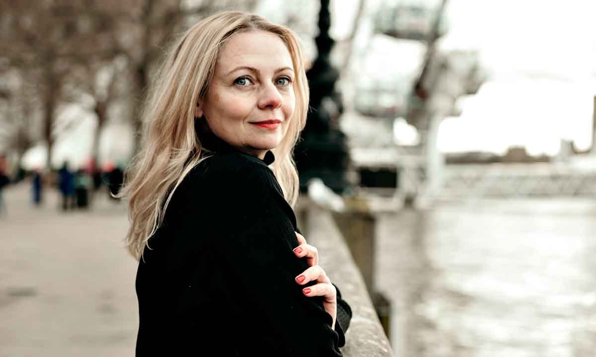 Autora mineira Nara Vidal lança 'Eva', romance sobre a opressão da mulher - Bruna Casotti/divulgação