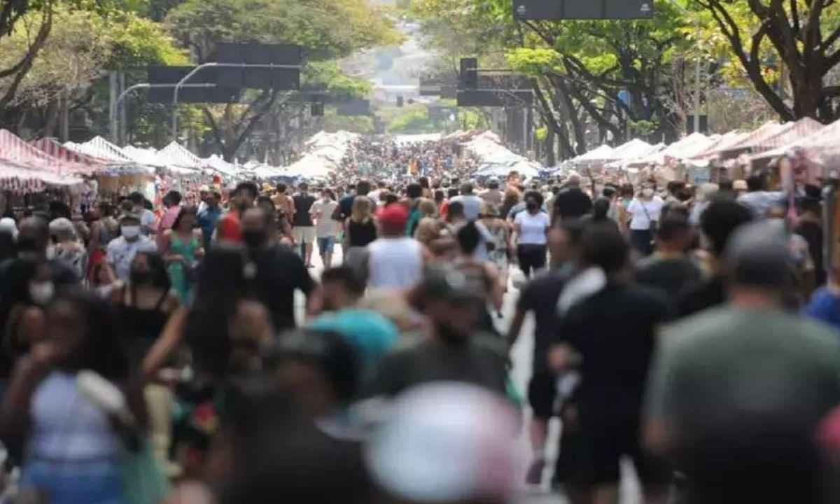 COVID-19: Minas registra 3 mil novos casos da doença nas últimas 24 horas  - Leandro Couri/EM/D.A Press