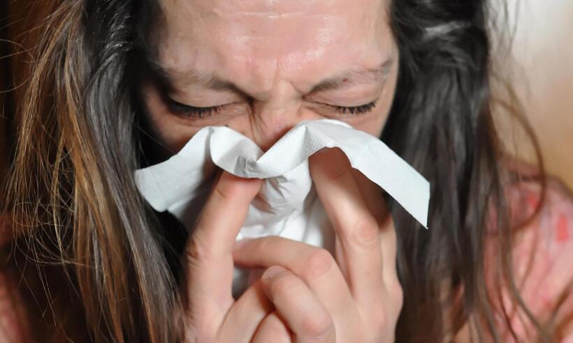 Frio e tempo seco: risco de otite, dor de garganta e alergia respiratória - Renate Köppel/Pixabay 