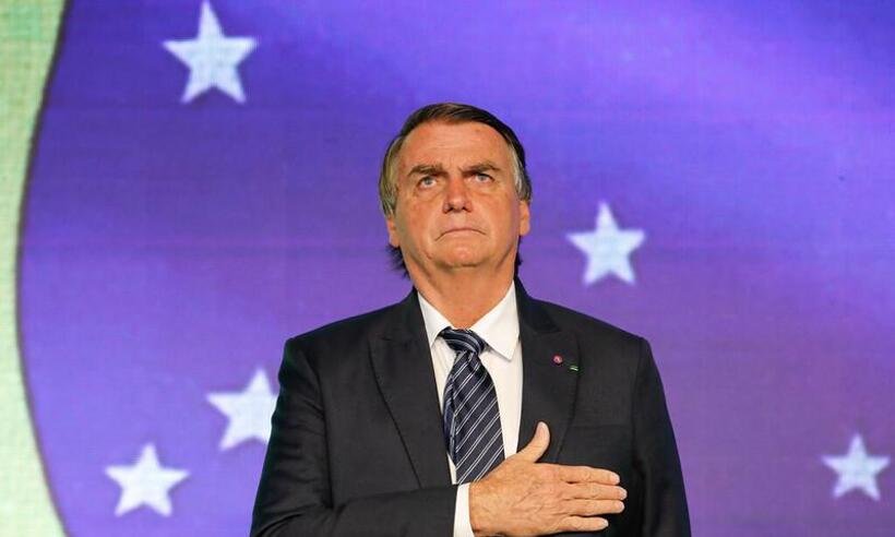 Bolsonaro revoga 23 decretos relacionados ao combate à pandemia - ALAN SANTOS/PR