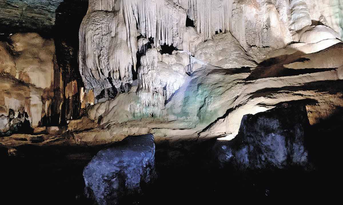 Uma das mais belas grutas do mundo pertinho de BH: redescubra Maquiné - Mateus Parreiras/EM/D.A Press
