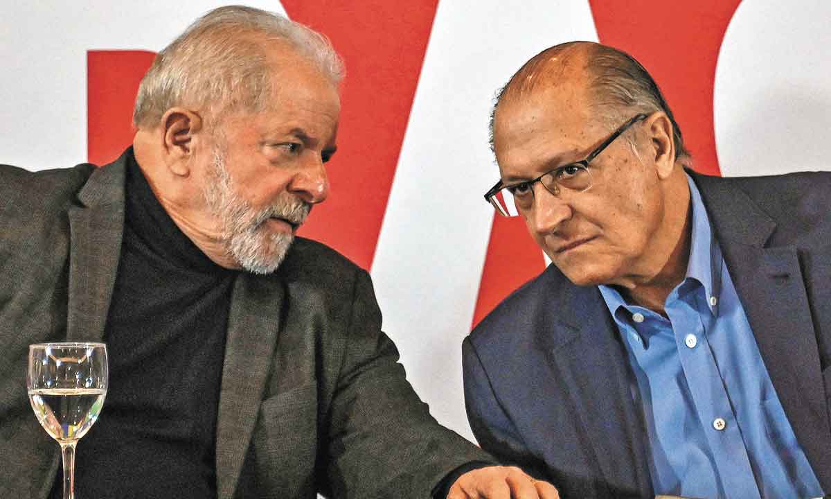 Chapa Lula-Alckmin já está procurando gente que entende bem do mercado - NELSON ALMEIDA/AFP