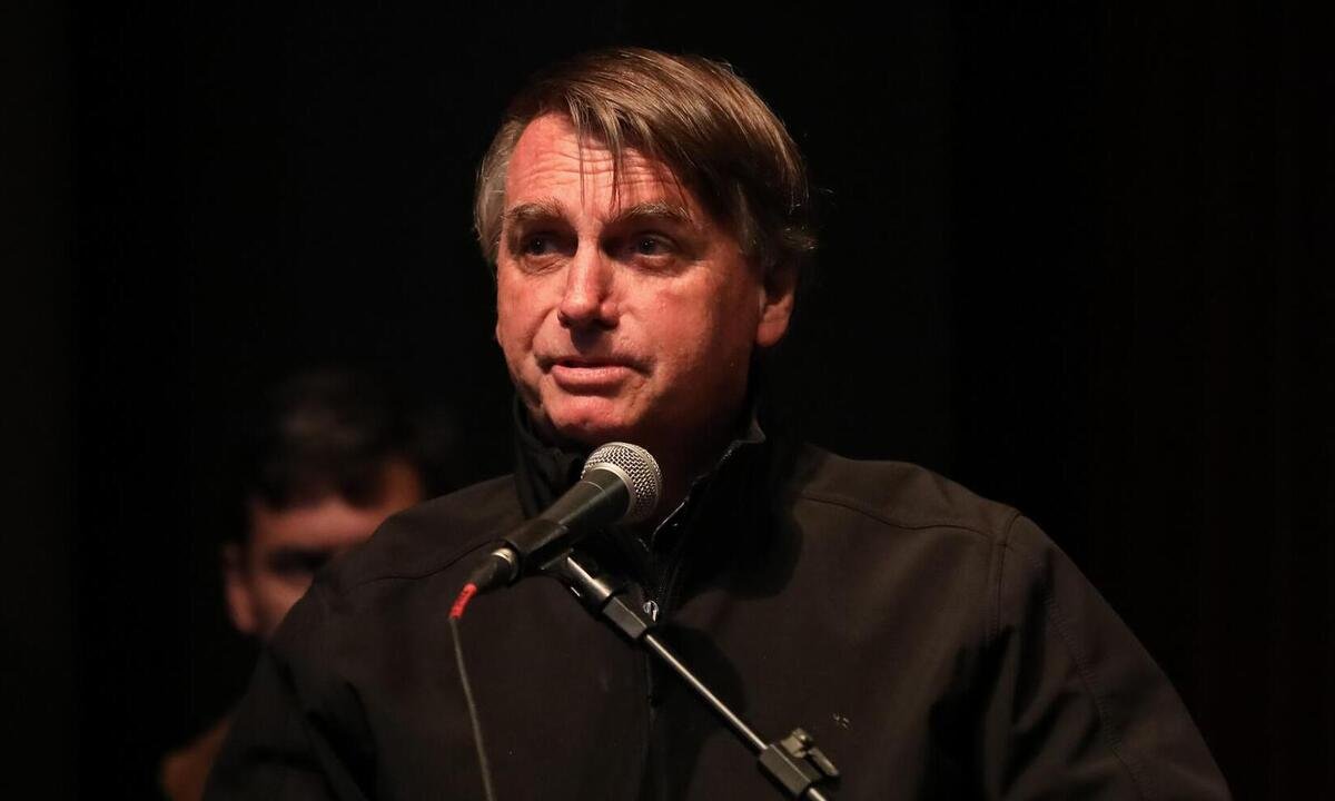 Bolsonaro recorre de decisão de Toffoli que rejeitou investigação de Moraes - José Dias/PR