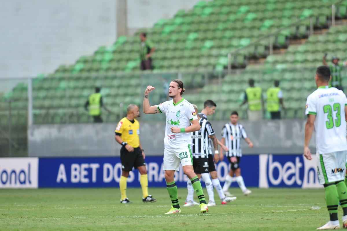 Coluna faz um ano e documenta ascensão sem igual na história do América  - Alexandre Guzanshe/EM/D.A. Press