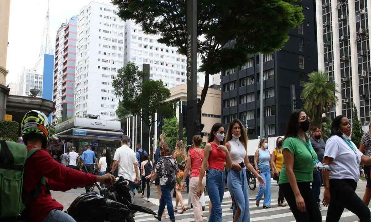 Vinte capitais do Brasil têm alta nos casos de Síndrome Respiratória Aguda - Rovena Rosa/Agência Brasil