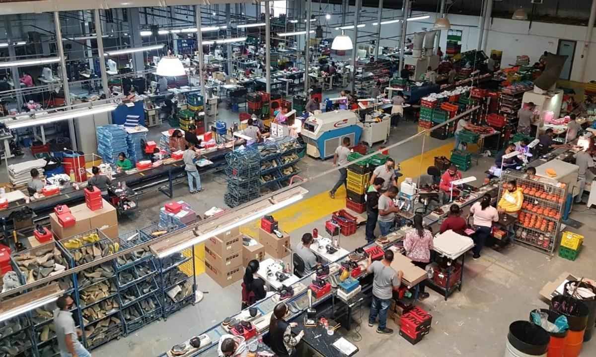 Exportações de calçados aumentam 122% no polo calçadista de Nova Serrana - Divulgação/Sindinova