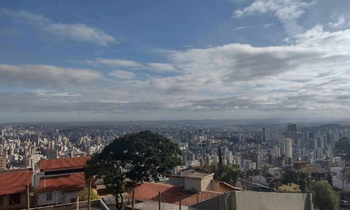 Fim de semana será de tempo estável e sem possibilidade de chuva em BH - Edésio Ferreira/EM/D.A Press