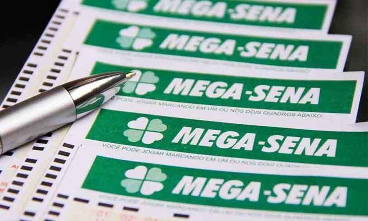 Mega-Sena: ninguém acerta as 6 dezenas, e prêmio acumula em R$ 120 milhões  - Caixa/Divulgação 