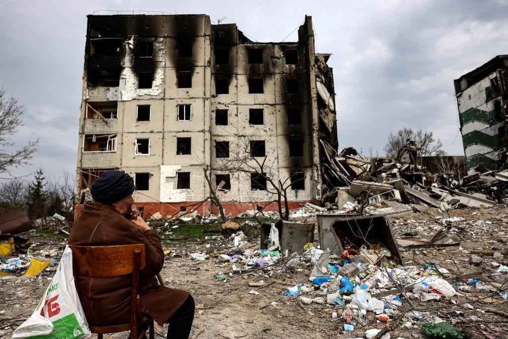 Dois soldados russos condenados a 11 anos de prisão na Ucrânia por bombardeios - RONALDO SCHEMIDT / AFP