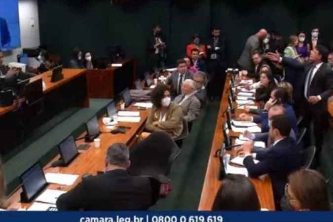 Convocação de ministro da Justiça causa bate-boca em comissão na Câmara - Reprodução/Youtube