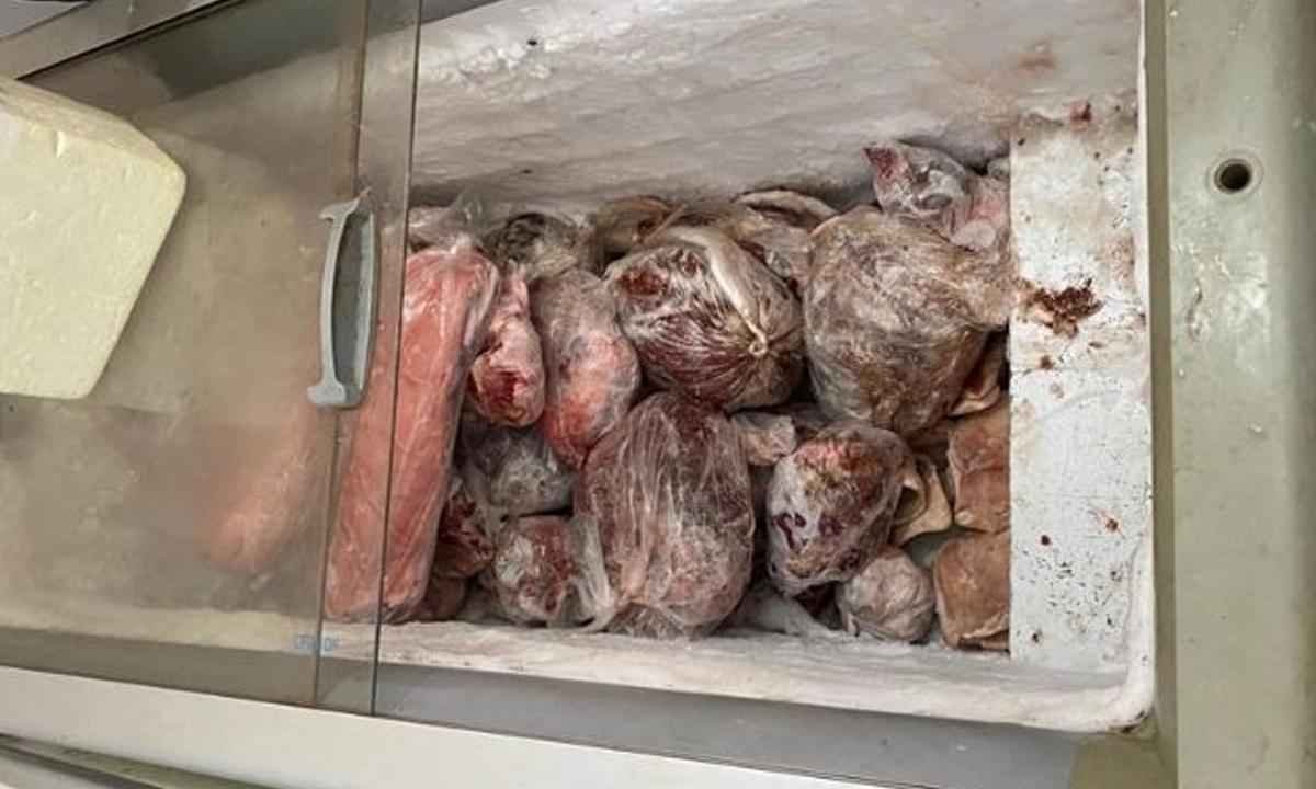 Uberaba: 3,5 toneladas de carne vencida são apreendidas em 12 locais - Jairo Chagas/Jornal da Manhã