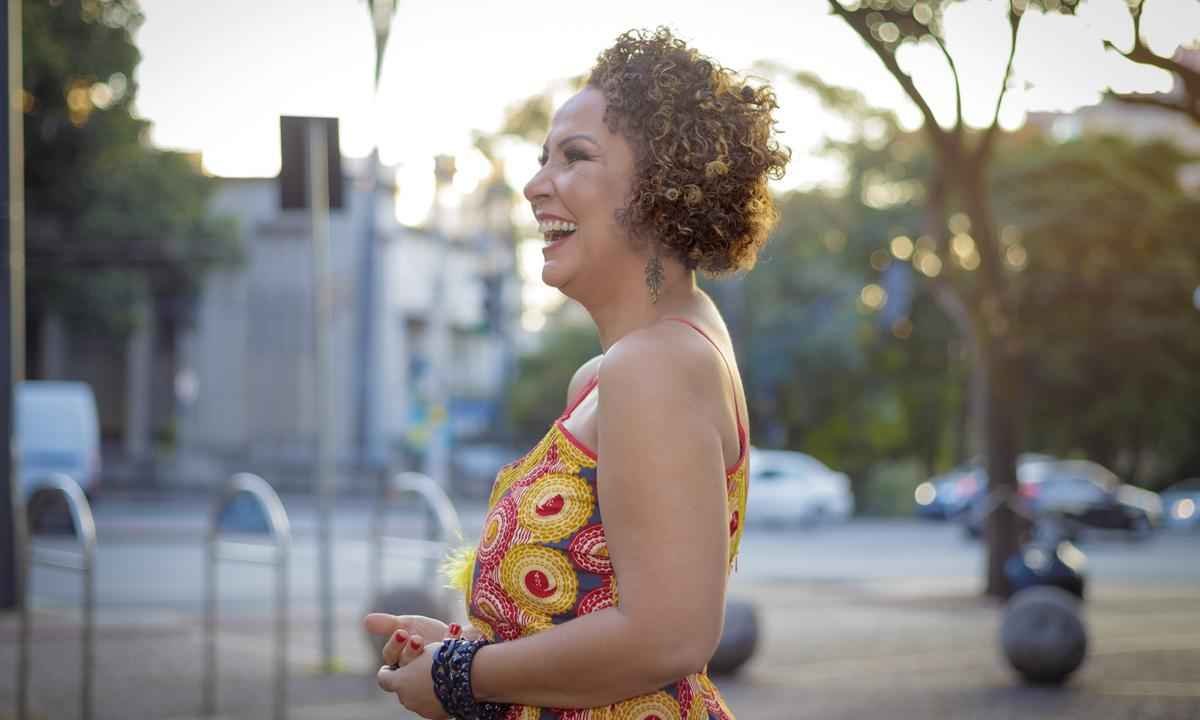 Ana Proença leva sua roda de samba para o palco do Centro Cultural Unimed - Jorge Pereira/divulgação