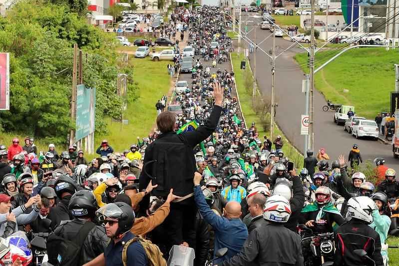 Jair Bolsonaro convoca apoiadores à guerra contra "ladrões da liberdade" - Alan Santos/PR