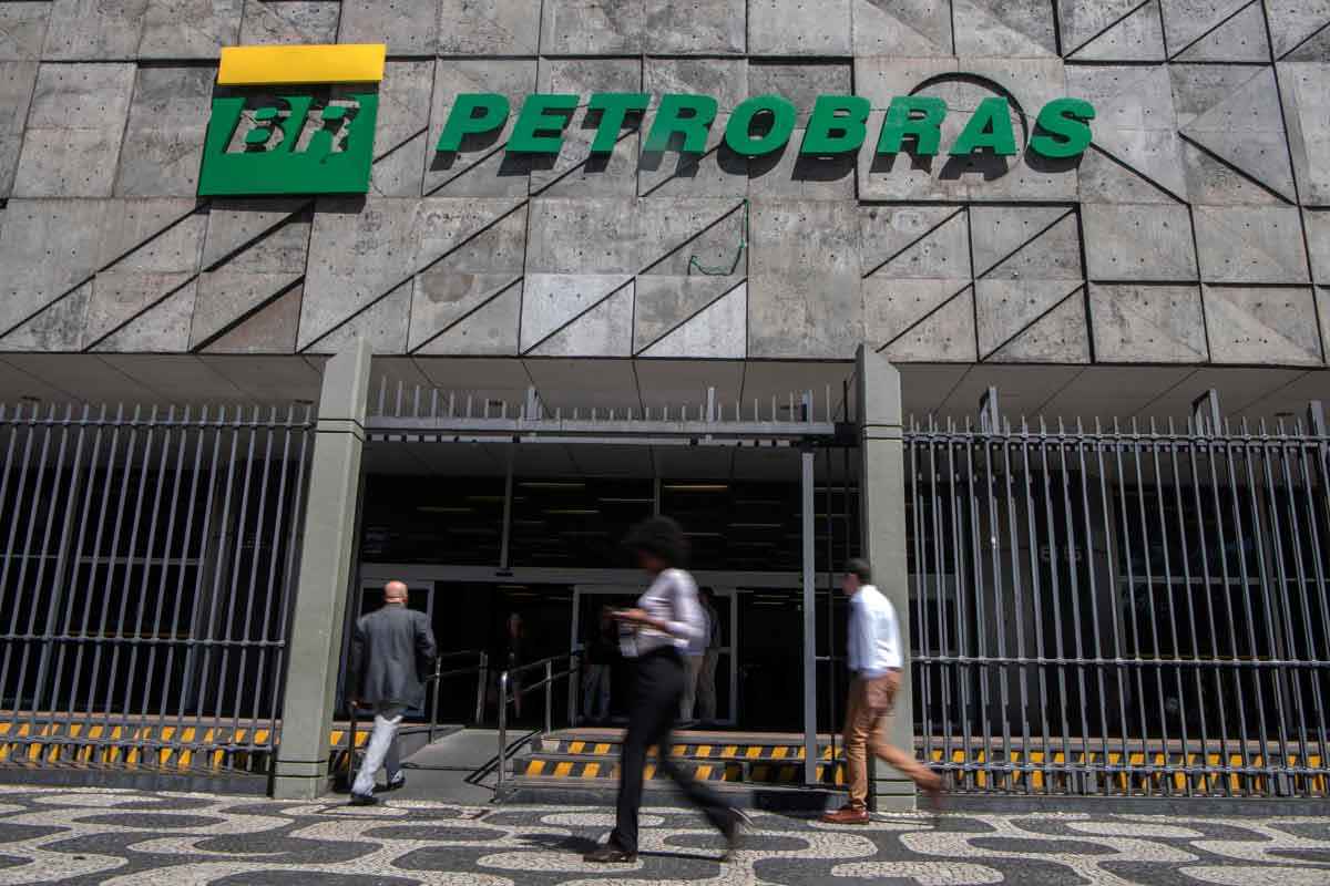  Uma estranha pressa do governo para privatizar a Petrobras agora - Mauro Pimentel/AFP - 4/4/22