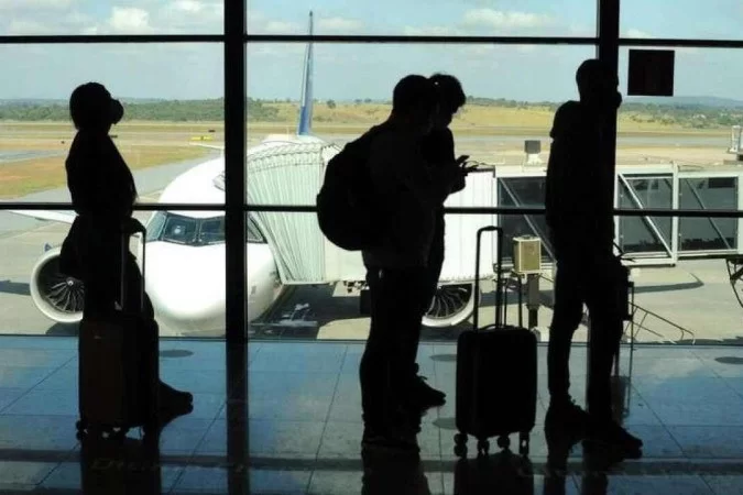 Viajar de avião vai ficar ainda mais caro com aumento de combustível - Leandro Couri/EM/DA Press