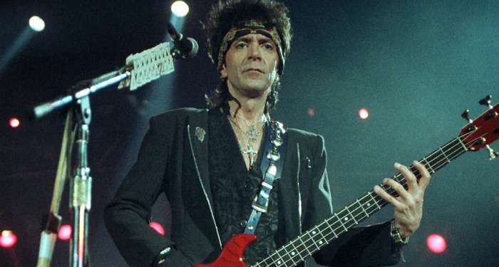 Primeiro baixista do grupo Bon Jovi morre aos 70 anos - Ian Dickson