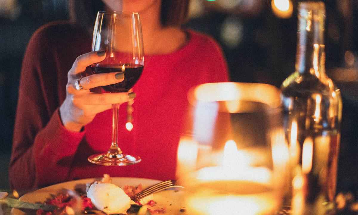 Luz de velas, vinho e paixão: onde celebrar o Dia dos Namorados em BH? - Reprodução/Pexels