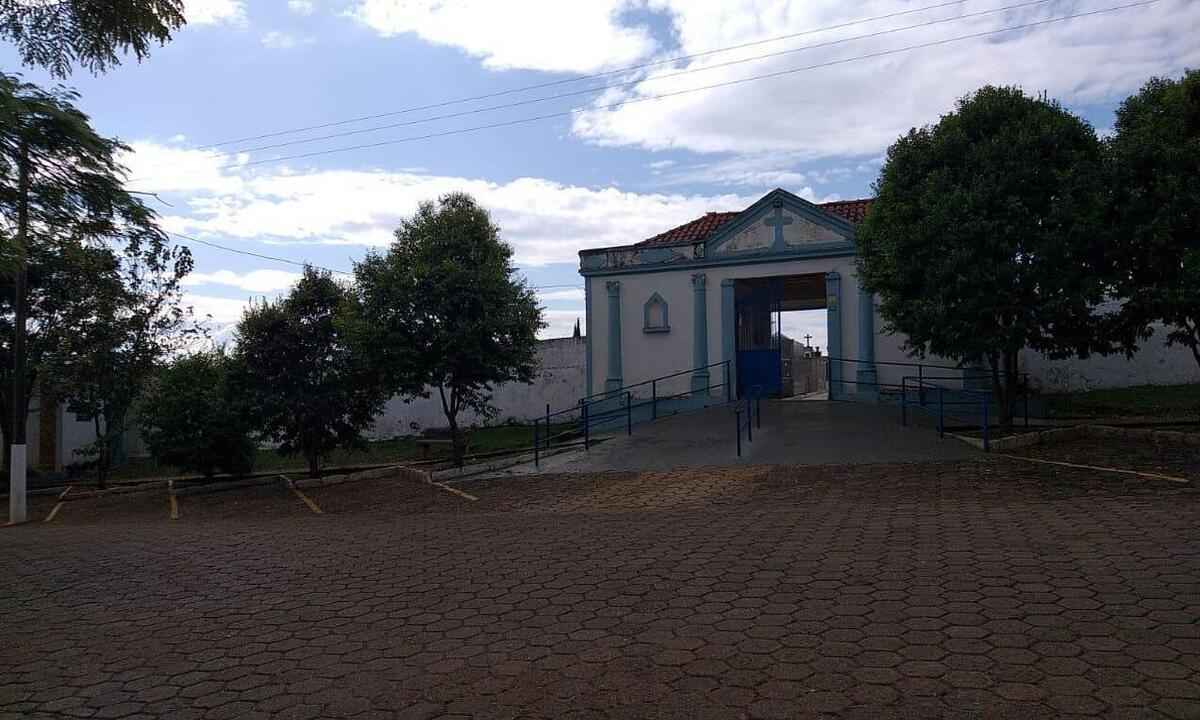 Cemitério de cidade mineira tem apenas 5 vagas; população pede ampliação - Moisés de Souza