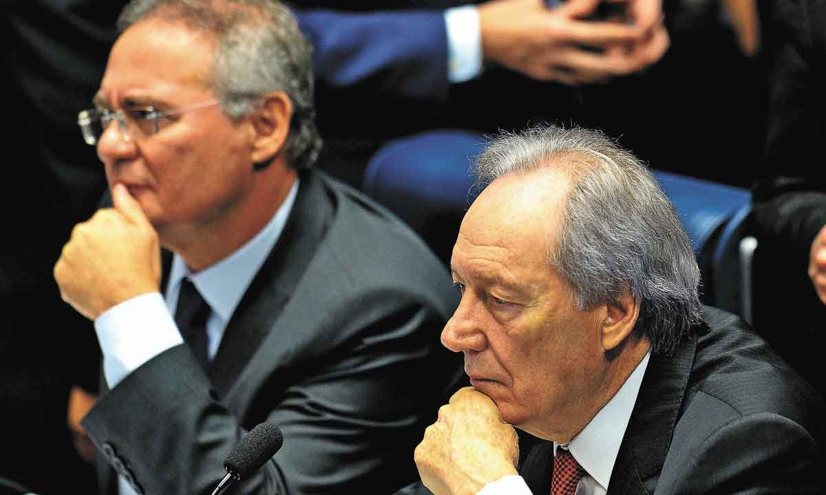 A Constituição é esfaqueada pelo Supremo Tribunal Federal desde 2016 - ANDRESSA ANHOLETE/AFP