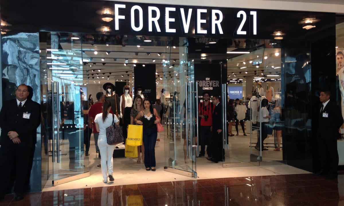 Forever 21 fecha lojas no Brasil, mas antes liquida tudo  - Marina Rigueira/EM/D.A Press - 18/09/2015