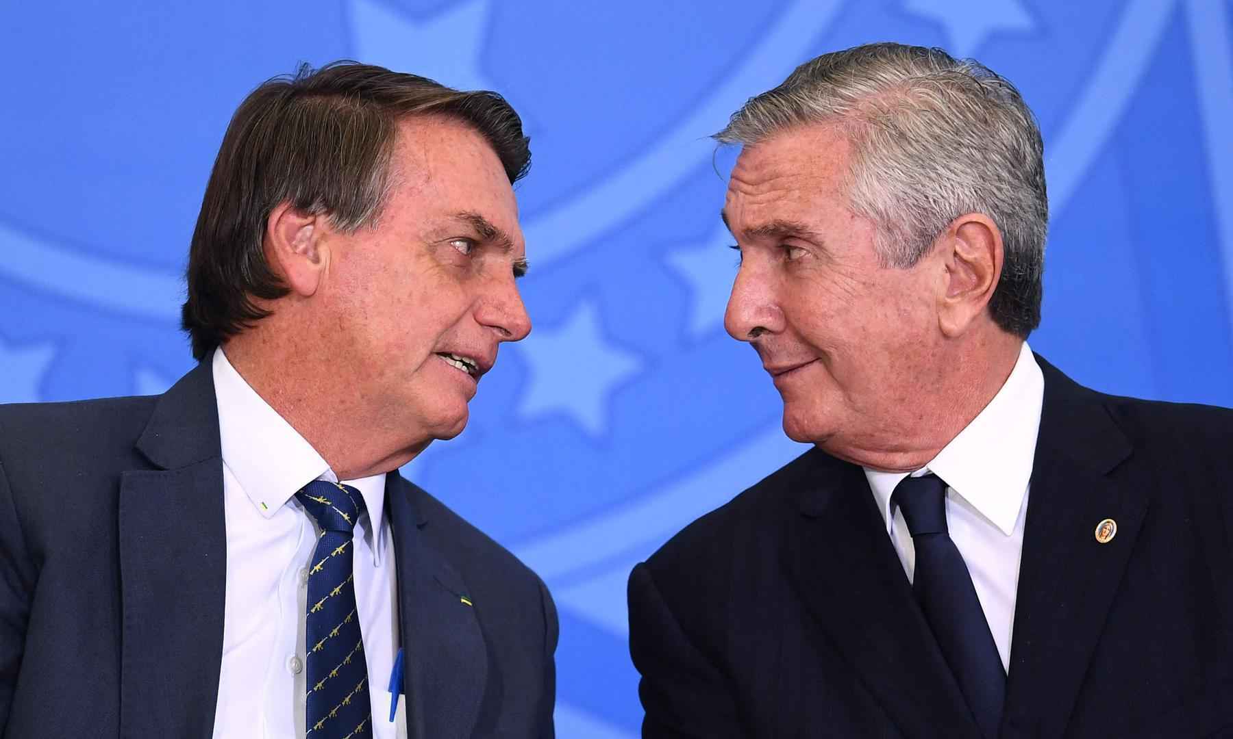 Desesperado, Collor se rebaixa e acerta aliança com Bolsonaro em Alagoas - EVARISTO SA / AFP