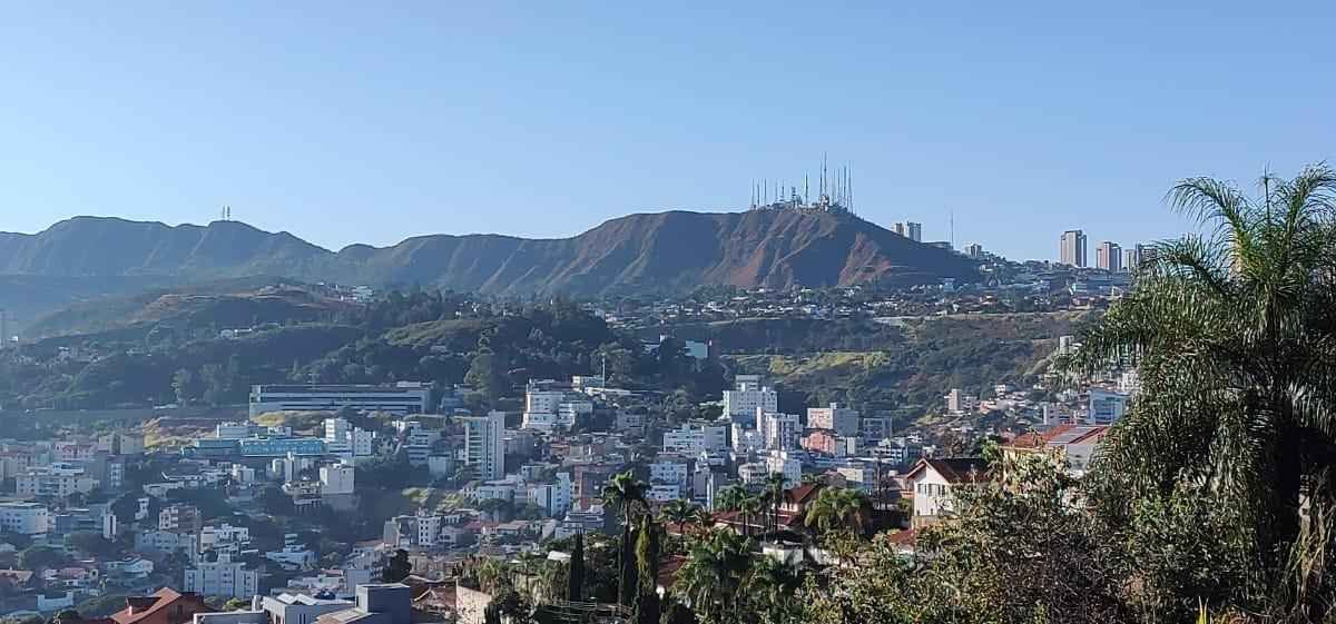 Belo Horizonte amanhece com sensação térmica de 3,4°C nesta sexta (17) - Jair Amaral/EM/D.A Press