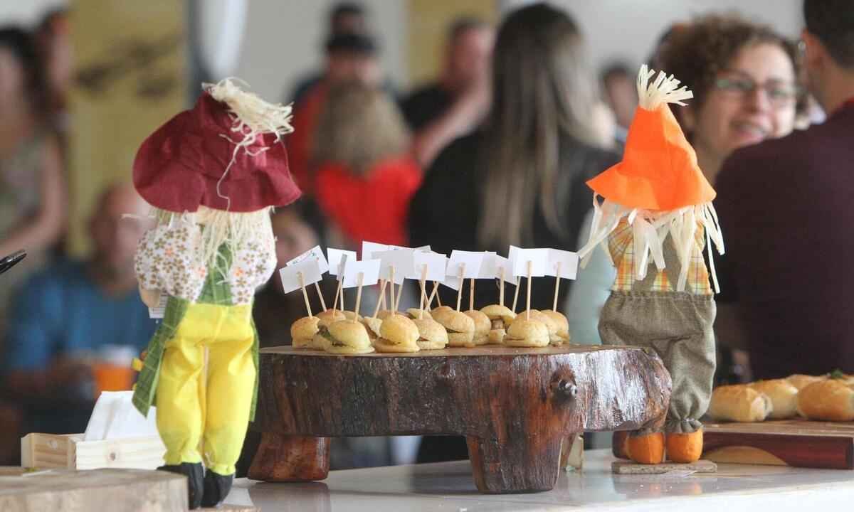 Concurso seleciona pratos típicos da cozinha mineira para Arraial de BH - Edesio Ferreira/EM/D.A Press