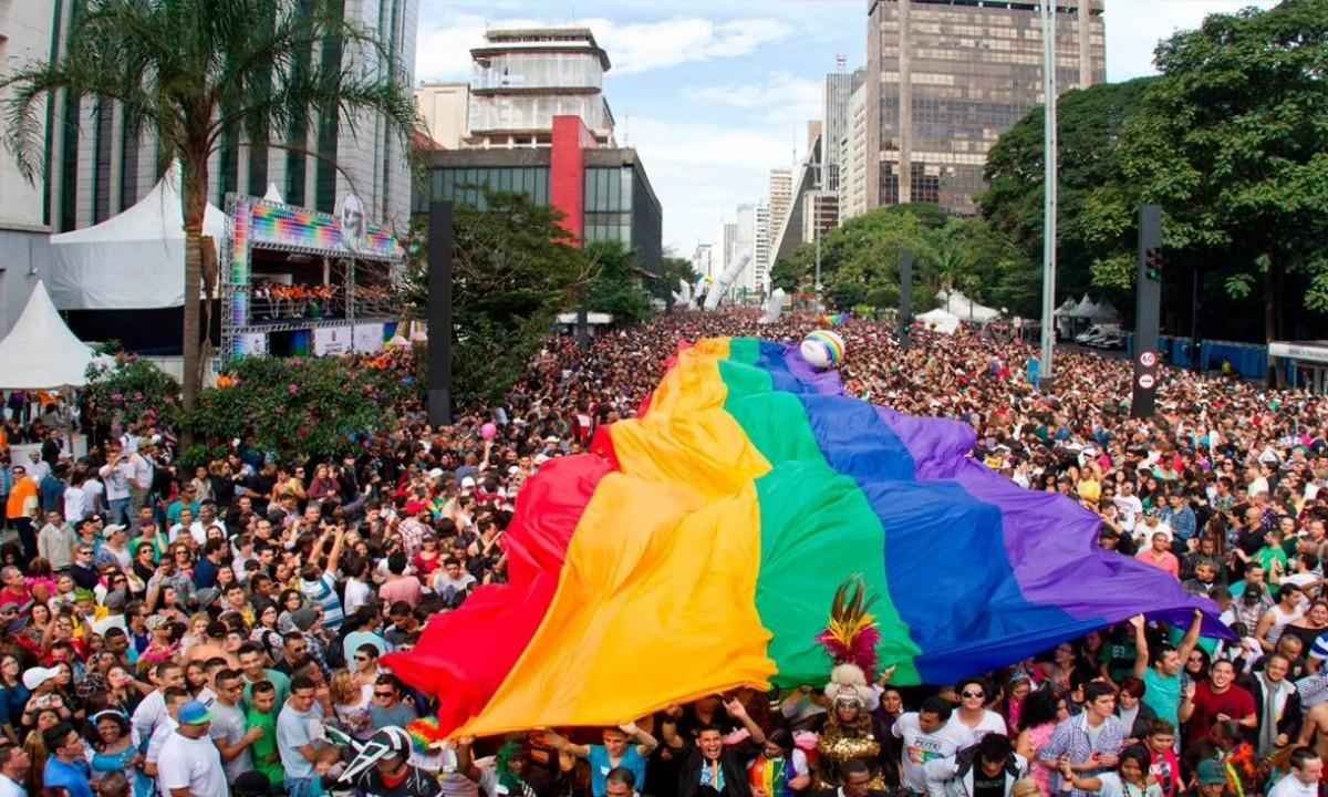 Parada do Orgulho LGBT+ recebe mais de 3 milhões de pessoas em São Paulo - Reprodução/Twitter