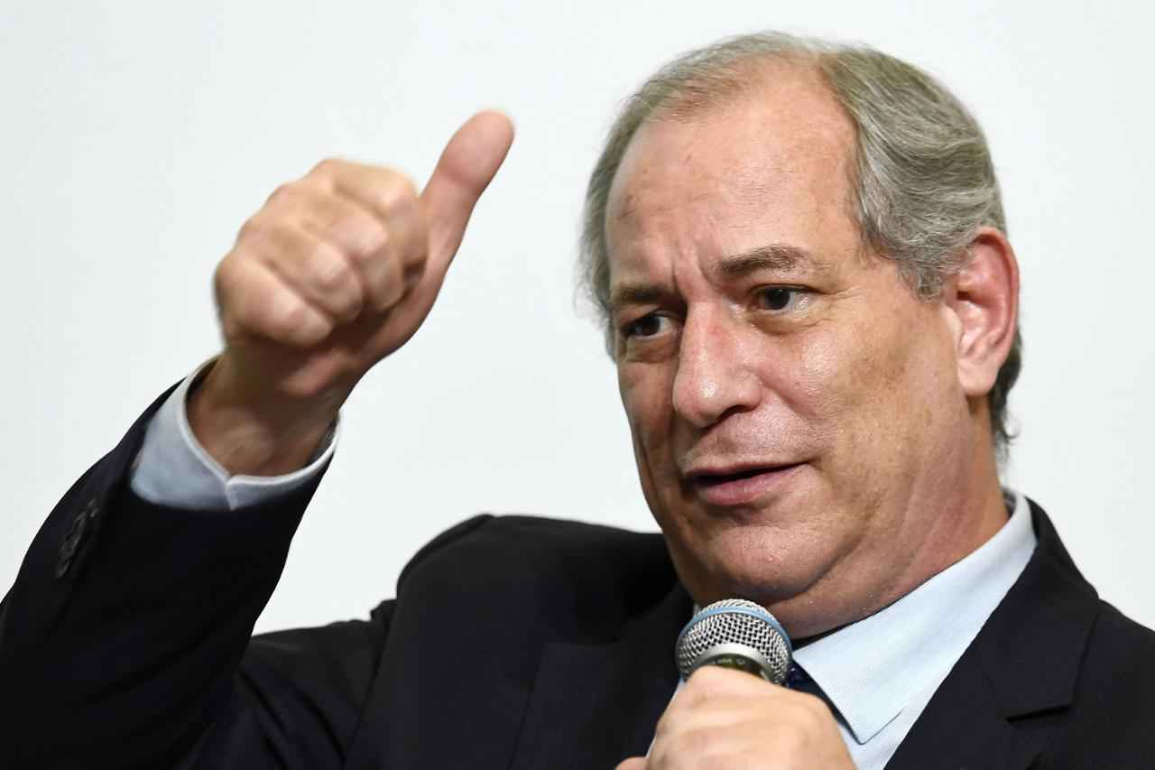 Ciro Gomes: Forças Armadas são coniventes com holding do crime na Amazônia - EVARISTO SÁ/AFP