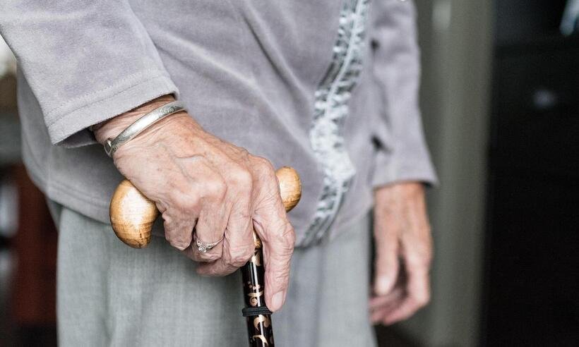 Osteoporose: como evitar lesões e manter a saúde óssea -  Sabine van Erp/Pixabay