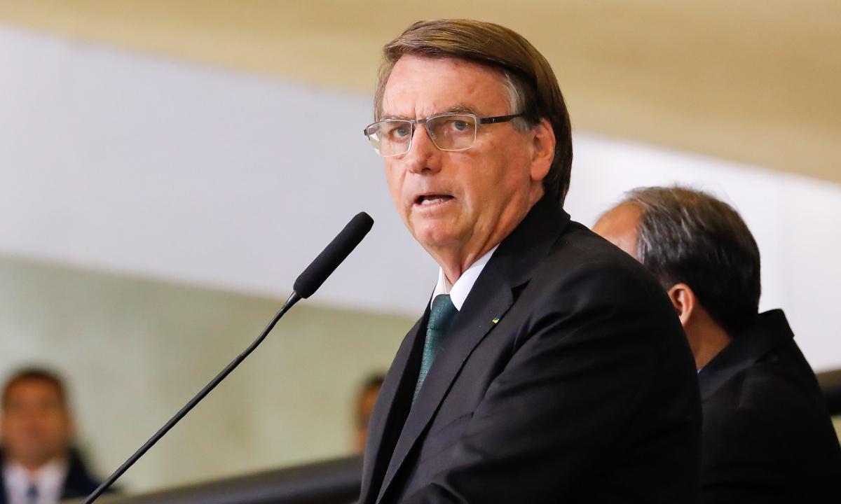 Bolsonaro sobre prisão de ex-ministro: 'Vai respingar em mim, obviamente' - Isac Nóbrega/PR