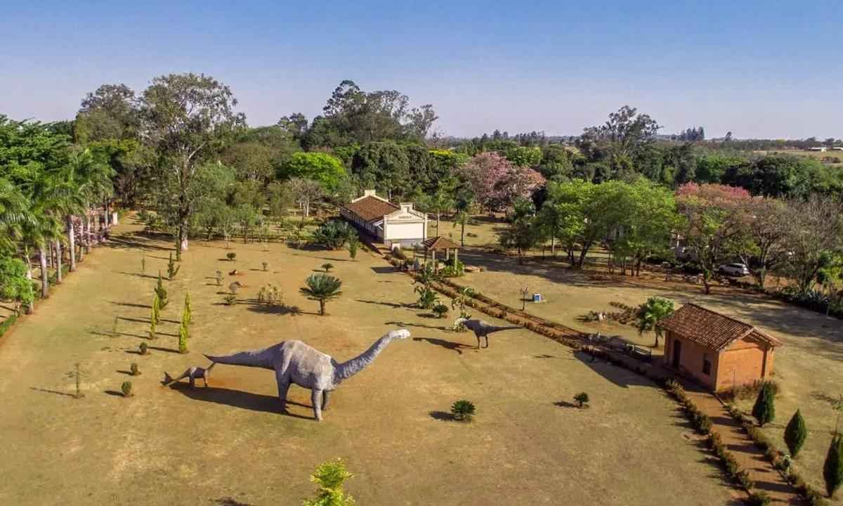 Parque dos Dinossauros: Uberaba vai à Unesco para abrigar geoparque mundial - Prefeitura de Uberaba/Divulgação