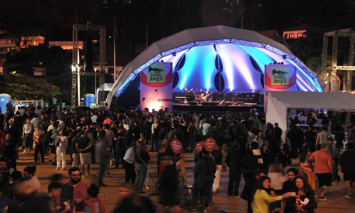 Primeiro dia do Festival I Love Jazz levanta o público na Praça do Papa - Marcos Vieira/EM/D.A.Press