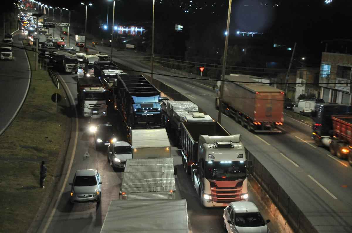 Homem morre atropelado no Anel Rodoviário - Marcos Vieira/EM/D.A Press (21/06/2022)