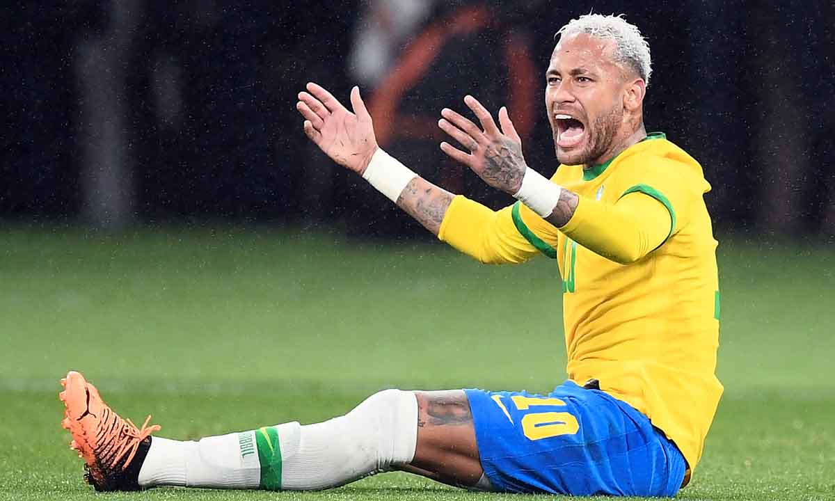 Uma mentira chamada Neymar - CHARLY TRIBALLEAU / AFP