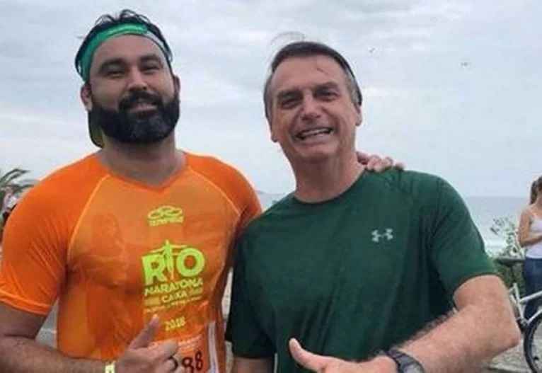 Sobrinho de Bolsonaro é exonerado do Senado por não aparecer para trabalhar - Redes Sociais/Reprodução