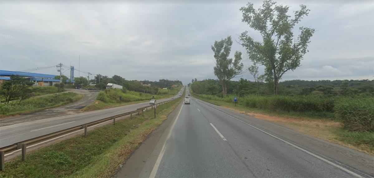 Sete feridos em acidente entre van e carro na BR-040 - Reprodução/Google Streetview