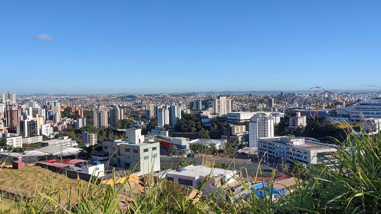 Minas Gerais tem tempo frio e mais seco nesta segunda-feira (04) - Jair Amaral/EM/D.A Press