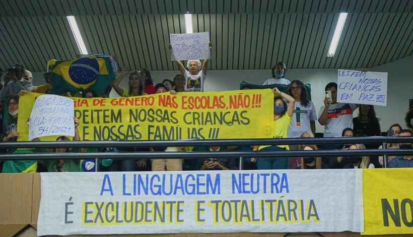 Linguagem neutra: Câmara de BH aprova em 1° turno PL que proíbe ensino - Abraão Bruck/CMBH