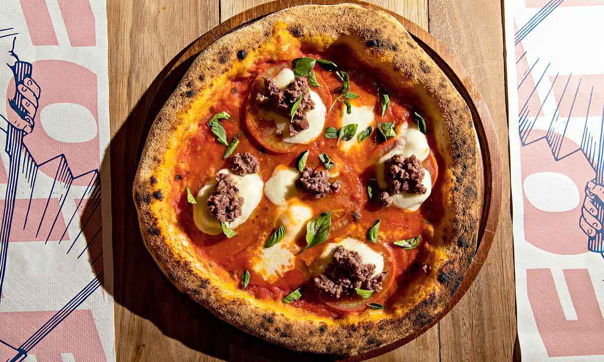 Savassi ganha pizzaria no estilo napolitano que serve sabores clássicos - Studio Tertúlia/Divulgação