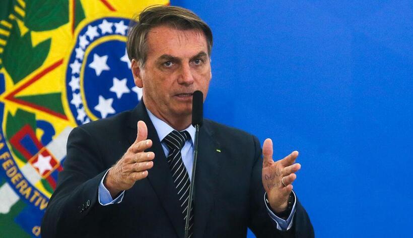 Bolsonaro pede à família de petista morto para explicar caso à imprensa  - Agência Brasil