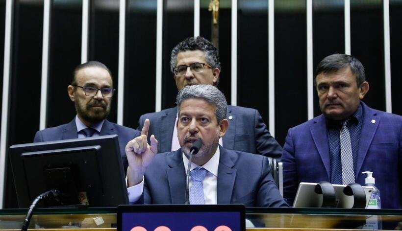 Câmara aprova 'PEC das bondades' em 2° turno, sem alterações - Elaine Menke/Camara do Deputados