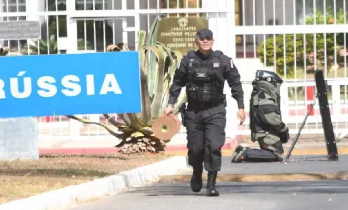 Embaixada da Rússia sofre ameaça de bomba em Brasília  - Ed Alves/CB/D.A Press