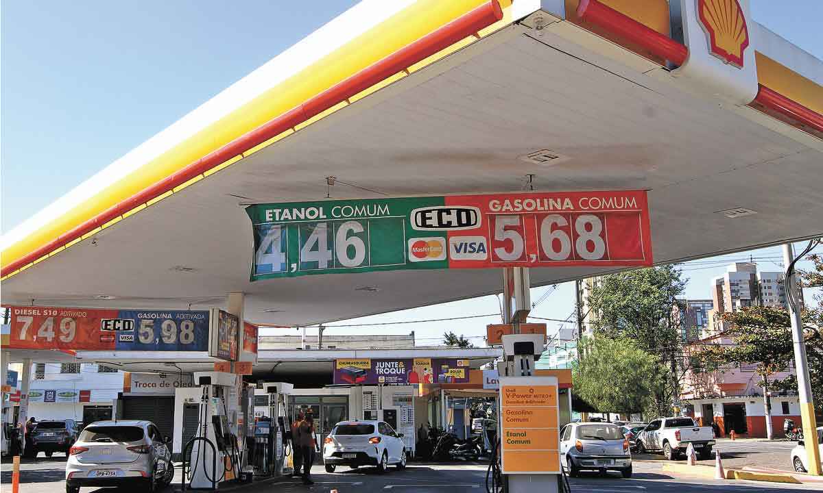 Redução do ICMS do etanol: tamanho do desconto é incerto nas bombas - Fotos: Jair Amaral/EM/D.A Press