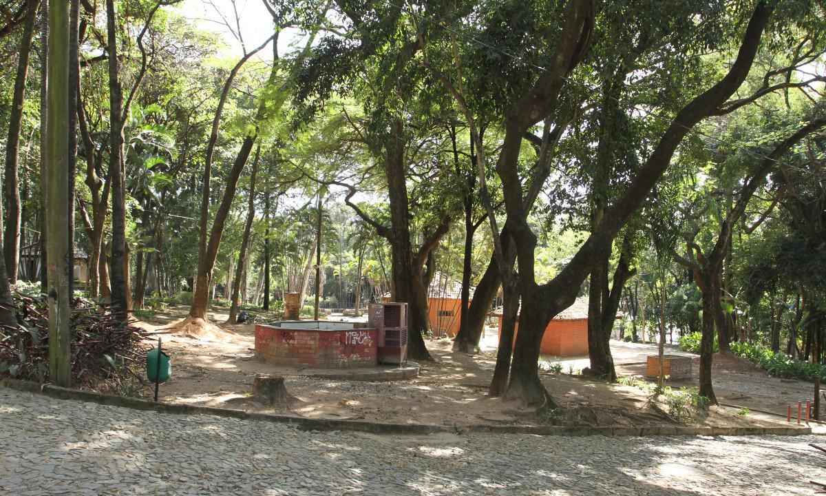 Parque Guilherme Lage: oásis no Bairro São Paulo, em BH - Edésio Ferreira/EM/D.A Press