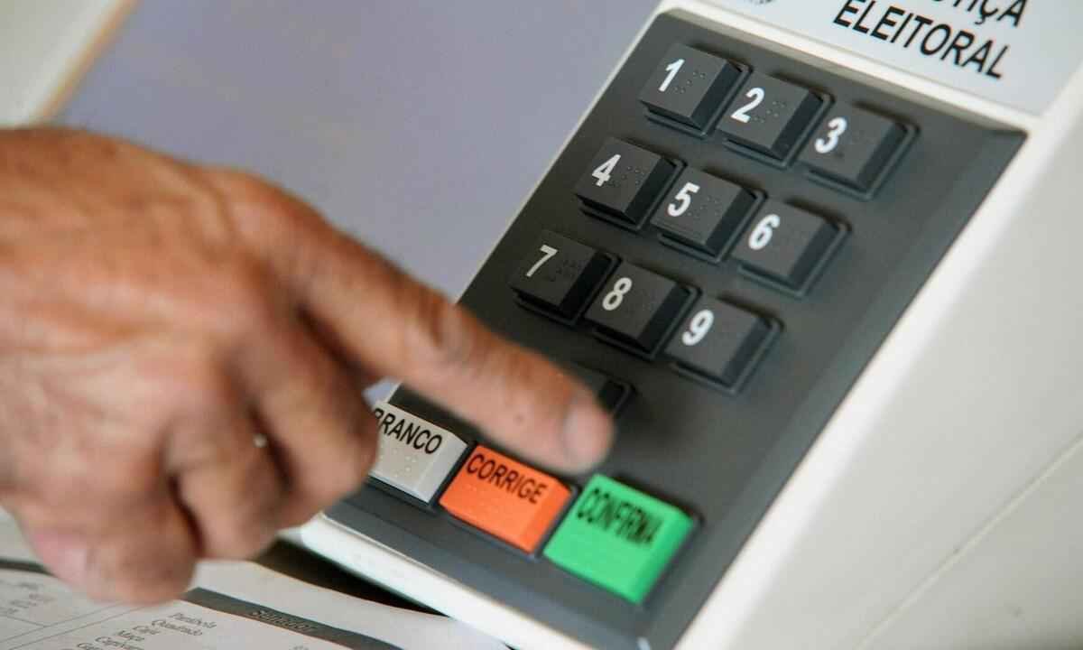 Número de eleitores que votam no exterior cresce 39%, diz TSE - Elza Fiúza/Agência Brasil