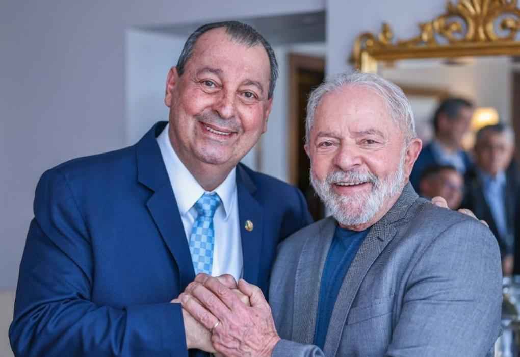 Presidente da CPI da COVID, Omar Aziz, terá apoio de Lula ao Senado - Divulgação